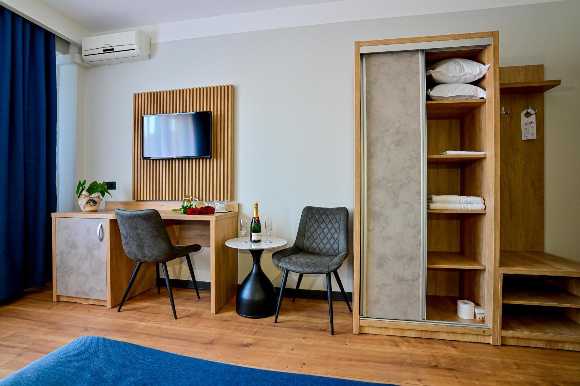 Hotel Class Hermannstadt Екстер'єр фото