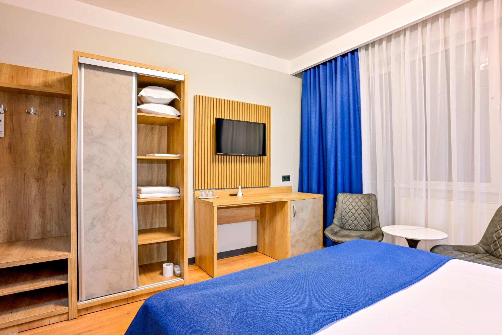 Hotel Class Hermannstadt Екстер'єр фото