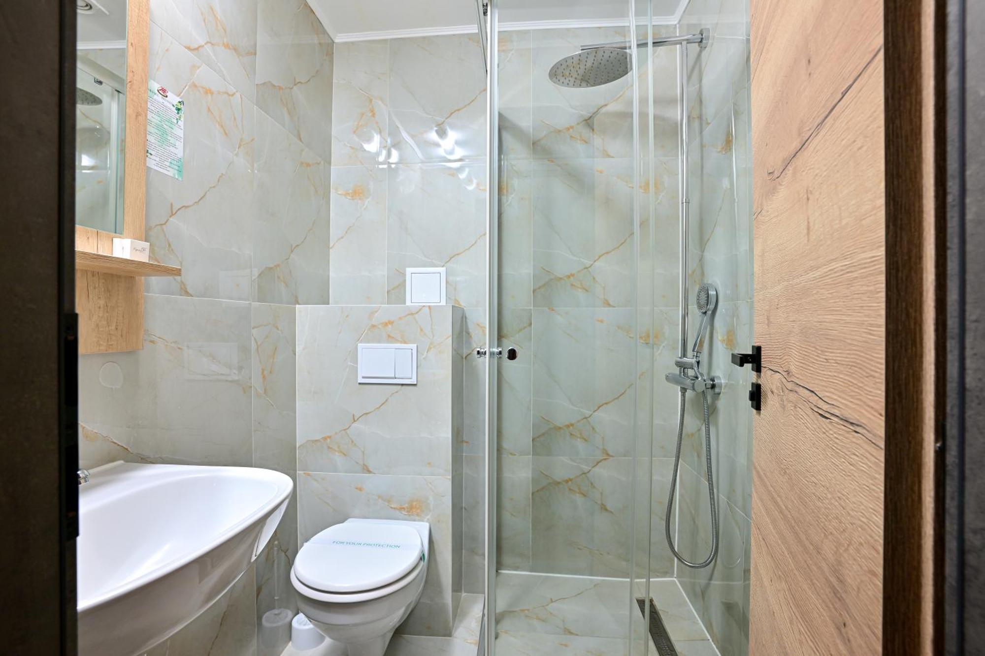 Hotel Class Hermannstadt Екстер'єр фото